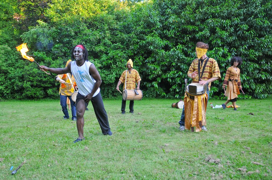 Evry Daily Photo - Cie Afrodite - Fete Mille et une Lumieres 067.jpg